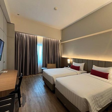 Grand Zuri Pekanbaru Exterior foto