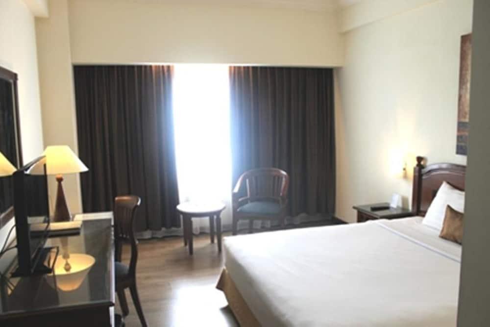 Grand Zuri Pekanbaru Exterior foto