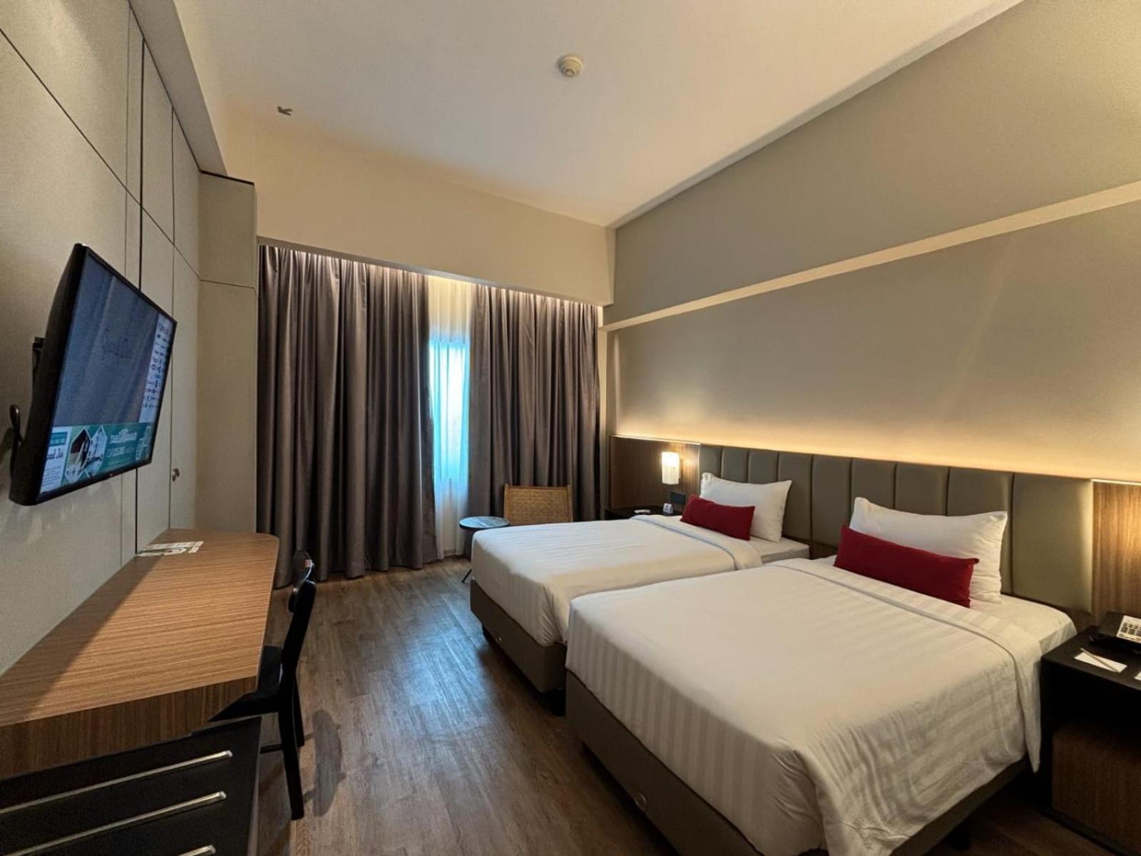 Grand Zuri Pekanbaru Exterior foto